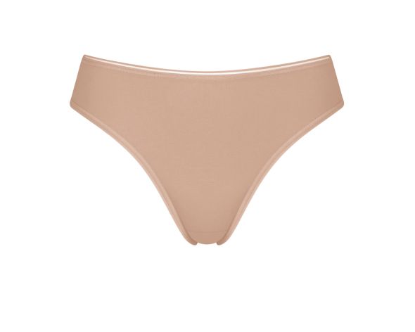 Feel Sensational Tai Slip - Huidskleur - Maat 42 - 1 Stuk