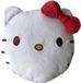 Merkloos / Sans marque Lobbes Hello Kitty nekkussen met oogmasker