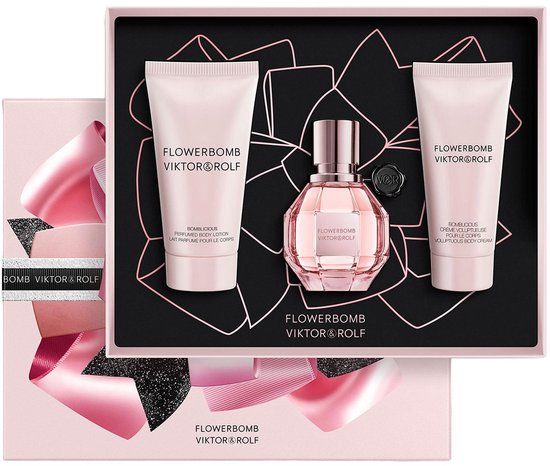 Viktor & Rolf Flowerbomb / 30 ml / Women