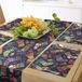 ABAKUHAUS Kerst Tafelloper & 4 Placemats, Kleurrijke Kerstkousen, Set voor Tafeldecoratie, 40 cm x 180 cm, Mosterd Veelkleurig