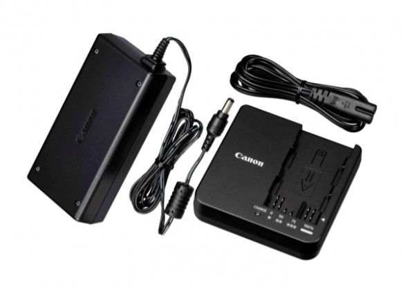 Canon CG-A20 Charger voor C200