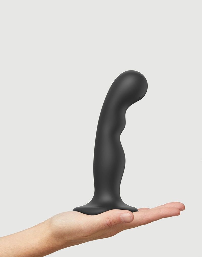 Strap-on-me Strap-on dildo - Black - Silicone - 150 mm