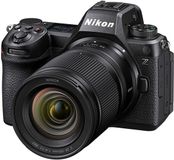 Nikon Kit Hybride camera Z6III Zwart + Nikkor Z 24-105 mm f/4-7.1 Zwart