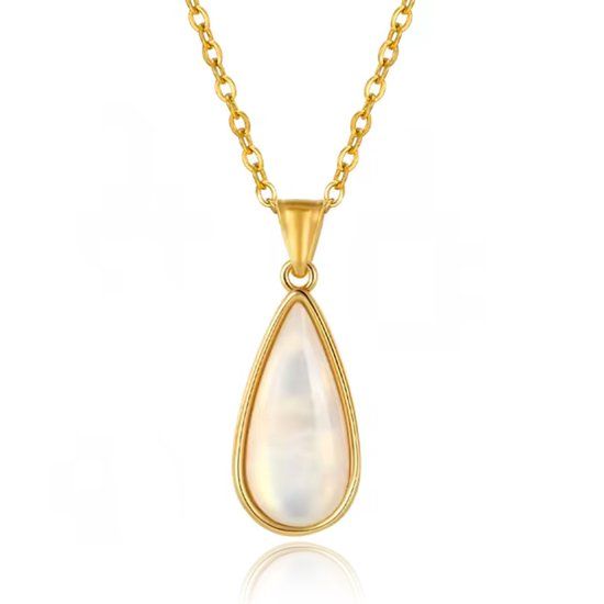 Cilla Jewels Goudkleurige Dames Ketting met Druppelvormige Witte Edelsteen
