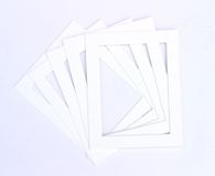 Frame Company Pack van 10 Passe-partouts | Past op een 9x6 foto, externe montagemaat A4, Pack van 10, zuurvrij
