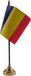Merkloos / Sans marque Shoppartners Bv Vlag Roemenië tafelvlaggetje - 10 x 15 cm - met gouden standaard - Hoogte 27 cm