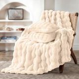 Zensation Pom Pom Fur plaid met kussens - crème-wit