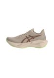 ASICS Loopschoen 'Novablast 6' bruin / taupe