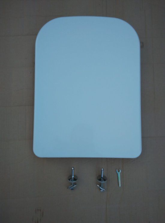 Wiesbaden Carré Toiletzitting met Deksel - Softclose - Wit - 43.5cm