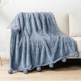 PAVILIA Stoffige blauwe sherpa-deken met zachte pompon-franje, pluche, knusse warme dekens voor bank of bed, donzige fleece plaid met pompon, lichtgewicht pluizig, blauw, 127 x 152 cm