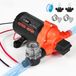 VEVOR Rv-Waterpomp, 12 V Dc 4 Gpm (15,1 L/Min), 3-Kamer Zelfaanzuigende Membraanwaterpomp met Automatische Drukschakelaar, Maximale Druk 40 Psi, Op Aanvraag voor Rv, Caravan, Boot, Jacht, Autowassen
