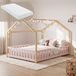 en.casa Kinderbed "Sisimiut" roze/naturel grenenhout 140x200 cm met matras en valbeveiliging