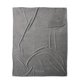 Herding TOM TAILOR Wellsoft deken, Wellsoft deken Moody Grey, 150 x 200 cm, 100% polyester/zacht, gezoomd met geborduurd logo