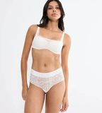 Triumph Shorty Body Make-up Illusion Lace - Kanten dames hipster - Wit - Maat 44