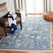Safavieh Victoria Collection VIC907 tapis intérieur, rectangulaire, tissé, style vintage, 91 x 152 cm, bleu/ivoire