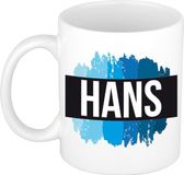 Bellatio Decorations Hans naam cadeau koffie mok - beker - met blauw verfstrepen - Cadeau collega - vaderdag - verjaardag - meester - coach - 300 ml - wit