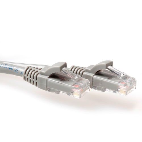 ACT Grijze 15 meter U/UTP CAT6A patchkabel snagless met RJ45 connectoren