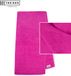 The One Towelling Sporthanddoek - 30 x 130 cm - Nek Handdoek - 100% Gekamd katoen - 450 gr/m² - Fitness handdoek - Magenta