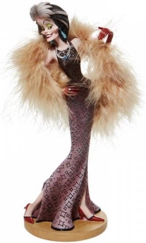 Disney Showcase Cruella de Vil Couture de Force Figurine