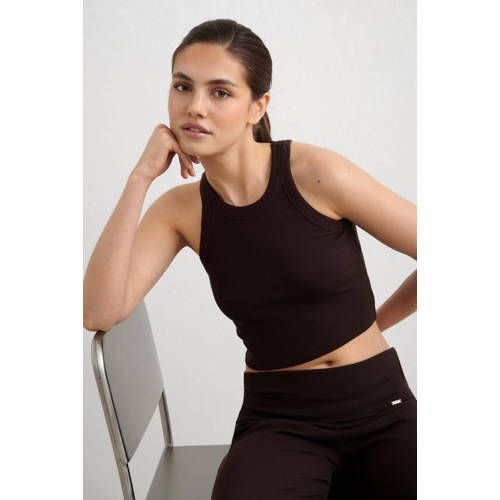 Aim'n Ease Ribbed donkerbruin sporttop