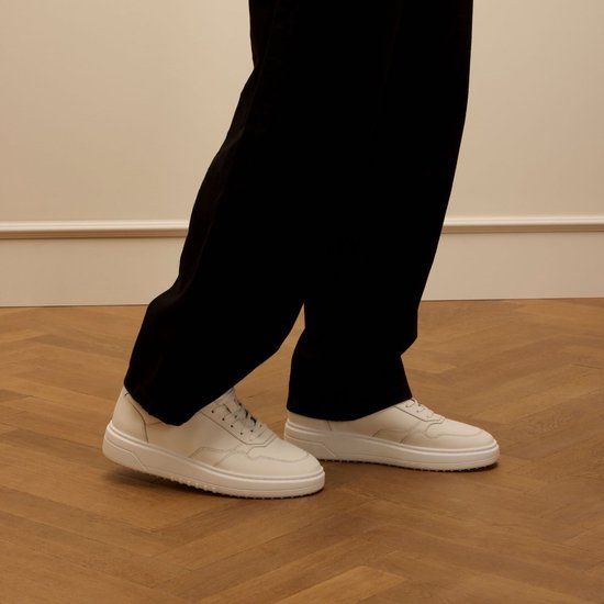 Manfield - Heren - Witte leren sneakers - Maat 41