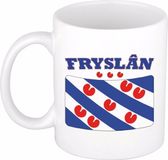 Bellatio Decorations Friesland Koffiemok / drinkbeker met Friese vlag - wit - 300 ml - keramiek