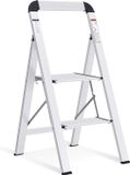 Famanu – Slanke aluminium trapladder met 2 treden antislip treden geïntegreerde leuning en moderne look zilver