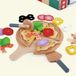 Hape Pizza Speelset - Houten Pizzeria Speelgoed met 29 Onderdelen, Pizzaoven en Bezorgdoos, vanaf 3 jaar