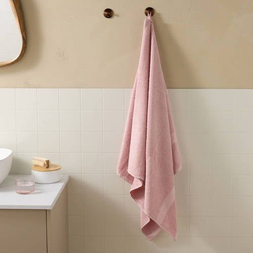 W Icecat W douchelaken lichtroze basic (140x70 cm)