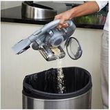 Black+Decker Lithium Dustbuster Flexi PD1820L - aspirateur à main sans fil et rechargeable 18V avec tuyau d'aspiration flexible - sans sac