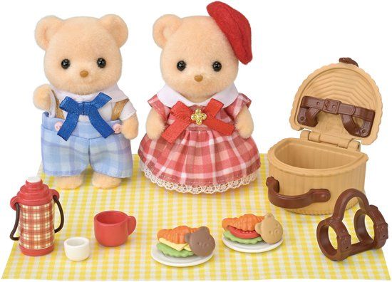 Sylvanian Families 5852 Biscuit beer Zus & broer- picknickset- 2 fluffy zachte speelfiguren