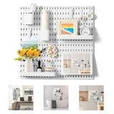 VUSIGN Pegboard Combinatie Muur Organizer Kit, Wall Mount Display Pegboard Panel Kits voor Slaapkamer, Studie, Kantoor, Badkamer, 4 stuks Pegboards en 17 Accessoires, 22" x 22", Wit