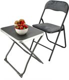 Discountershop B.V. Campingstoel met Inklapbare Tafel en Fluwelen Klapstoel – 2-in-1 Opvouwbare Kruk & Campingtafel – Compacte Bijzettafel voor Camping, Caravan, Balkon, Slaapkamer en Thuis