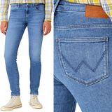 Wrangler SKINNY Dazed Jeans für Damen, blaue Skinny Jeans, Größe W28 L32