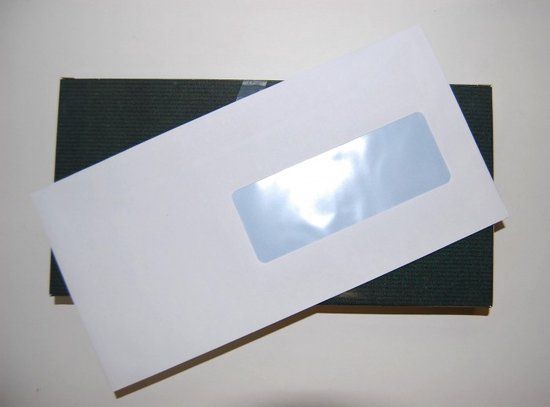 Gallery enveloppen ft 114 x 229 mm met venster rechts en stripsluiting pak van 50 stuks