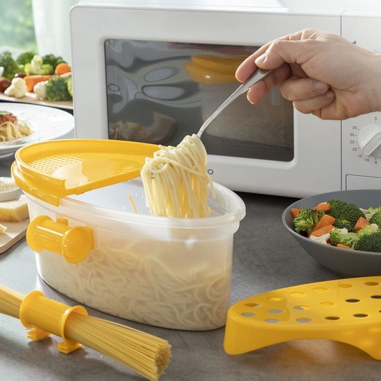 Innovagoods 4-in-1 magnetron pastakoker inclusief accessoires en recepten Pastrainest