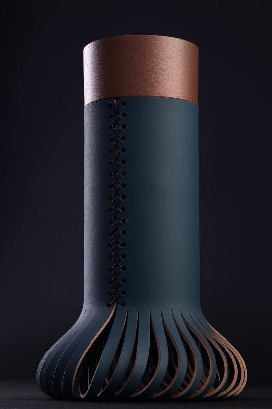 Vacavaliente VA 000461 Blauw Petrol Chritian Mohaded Vaas - Leer