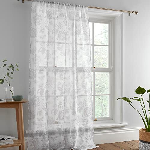 Dreams & Drapes Dreams & Drapes Gordijnen - Marinelli - Voile Paneel met sleuf - 55" Breedte x 90" Drop (140 x 228 cm) in Grijs