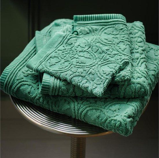 PIP Studio badgoed Tile de Pip green - gastendoekje 30x50 cm