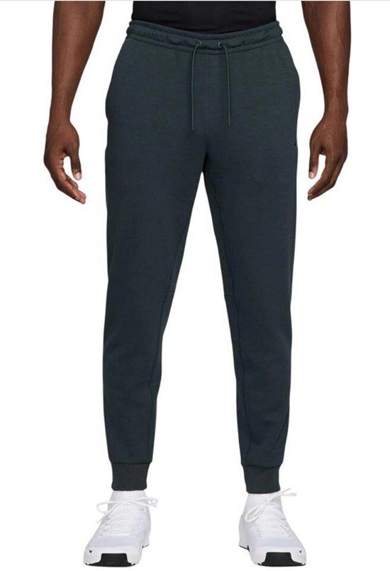 Nike Primary Fleece Dri-FIT UV joggingbroek - Groen - Maat S
