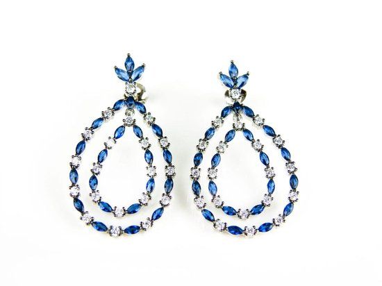 Zilveren oorringen Model Blue Drop met blauwe stenen en cubic zirconia