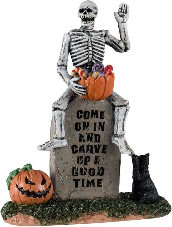 LEMAX Spooky Town - Pumpkin Patch Ghoul