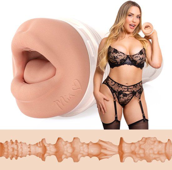 Fleshlight Girls - Mia Malkova Headshot Masturbator