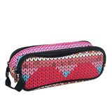 Ranking etui met twee harten, compact. Afmetingen: 23 x 8 x 9 cm. Rugzak in casual stijl, 23 cm, bedrukt