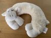Inware Nekkussen schaap 30x25 cm - reiskussen schaap voor kinderen - pluche nek-/reiskussen - ecru