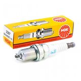 NGK Bougie d'allumage BR8ES11 / 7986