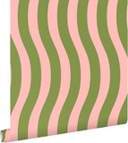 ESTAHome behang golvende strepen roze en groen - 0.53 x 10.05 m - 131610