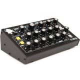 Moog Minitaur Synthesizer | 0094922371089