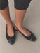 Next - Dames - Forever Comfort® leren ballerina’s met ronde neus, strik en hielbandje - Zwart