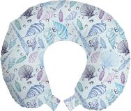 ABAKUHAUS Nautisch reiskussen met neksteun, schelpvormig bubbelpatroon, schuimrubberen reisaccessoire voor vliegtuig en auto, indigo lichtblauw paars